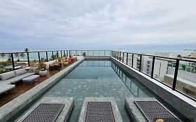 Get By Side Suites